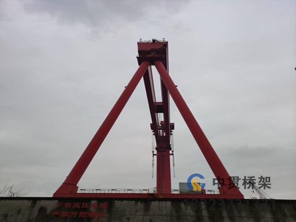 陕西铜川水电龙门吊生产厂家水电龙门吊的跨度为什么都比较小 